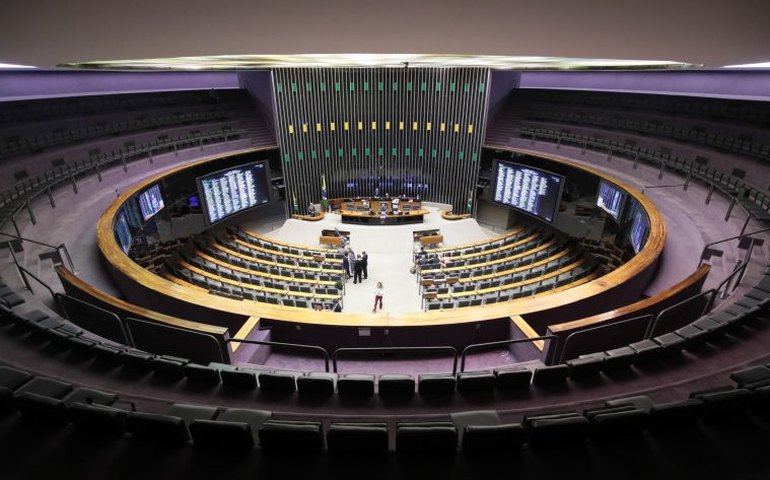 Câmara elege Mesa Diretora com PL na vice-presidência e PT em secretaria; veja composição
