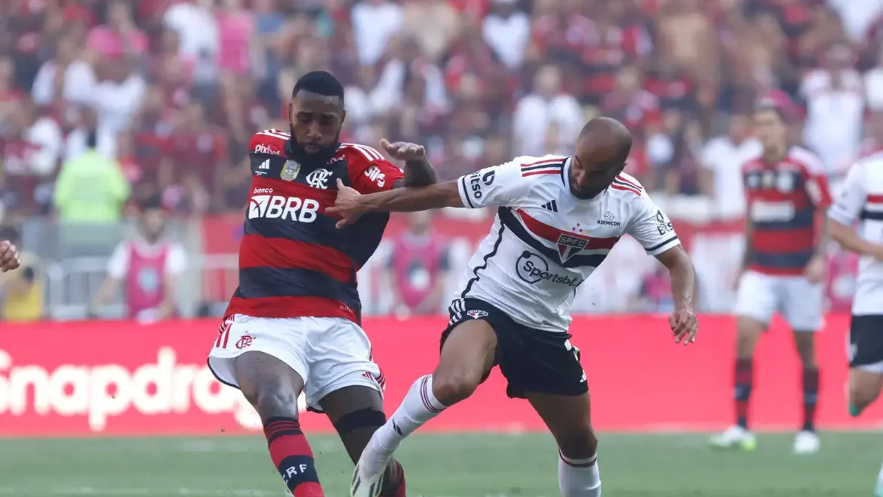 Com queda do Santos, Flamengo e São Paulo são os únicos que só disputaram a primeira divisão do Brasileirão