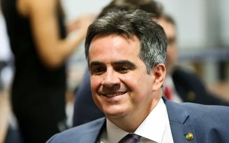 Ciro Nogueira afirma que ligação de Lula para Trump 'não é humilhação'