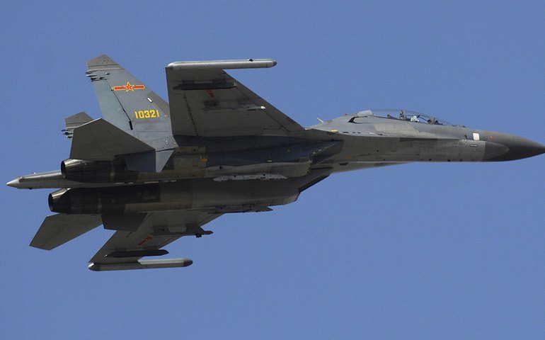 Pequim acusa avião militar australiano de infringir sua soberania em ilhas no mar do Sul da China