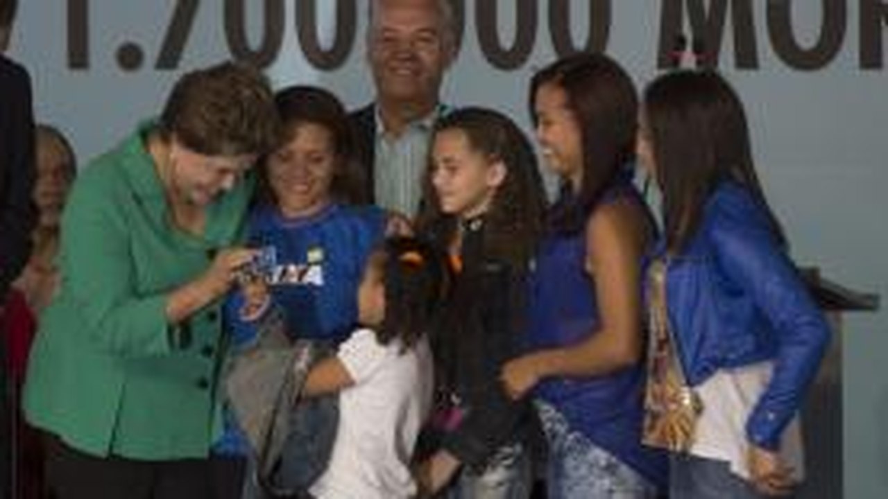 Dilma anuncia terceira etapa do Minha Casa, Minha Vida