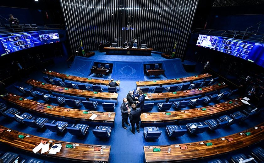 Senado aprova, por 44 votos a 25, destaque com benefício ao setor de energia solar