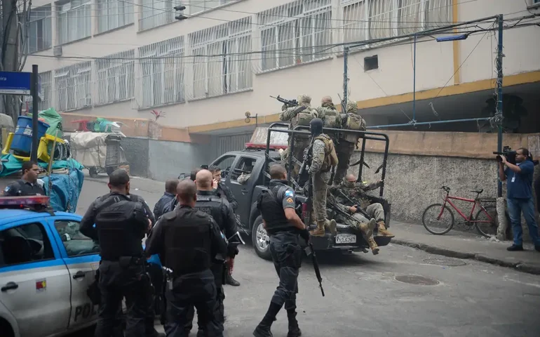 STF deve retomar hoje julgamento da ADPF das Favelas