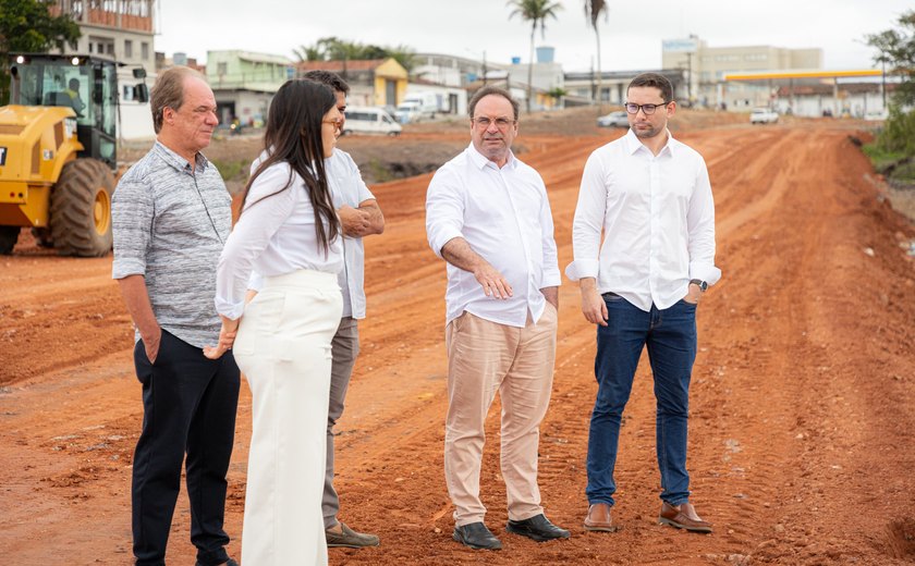 Ampliação da Marginal do Piauí começa receber calçada e ciclovia em Arapiraca