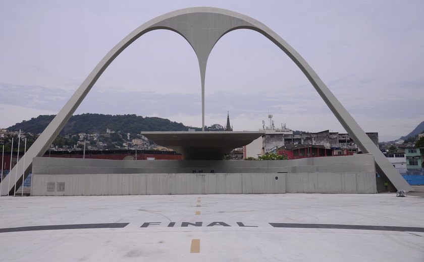 Justiça decide que Sambódromo pertence à prefeitura do Rio