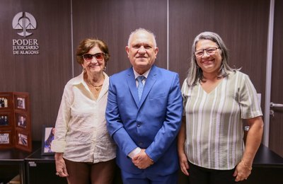 Otávio Praxedes reconhece trabalho de projeto social em União dos Palmares