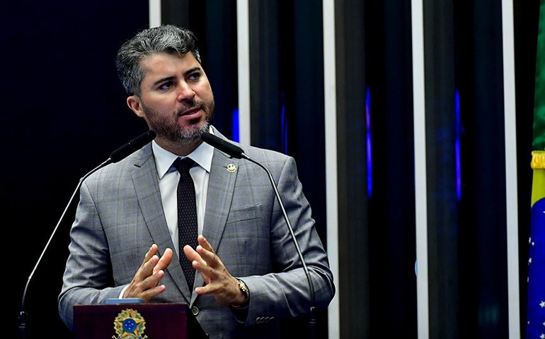 Marcos Rogério critica julgamento dos acusados pelo 8 de janeiro no STF