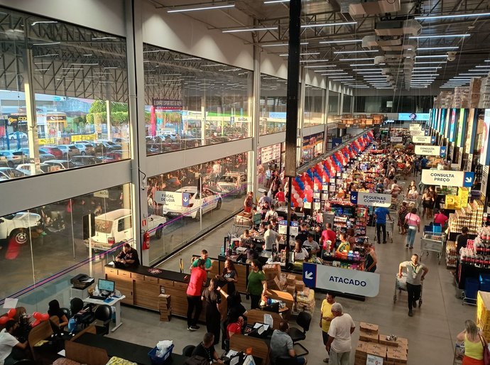 Dia J do Jomart Atacarejo acontece nesta quarta-feira com ofertas imperdíveis