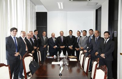 Senador Renan recebe prefeitos em Brasília e anuncia vinda de ministros a AL