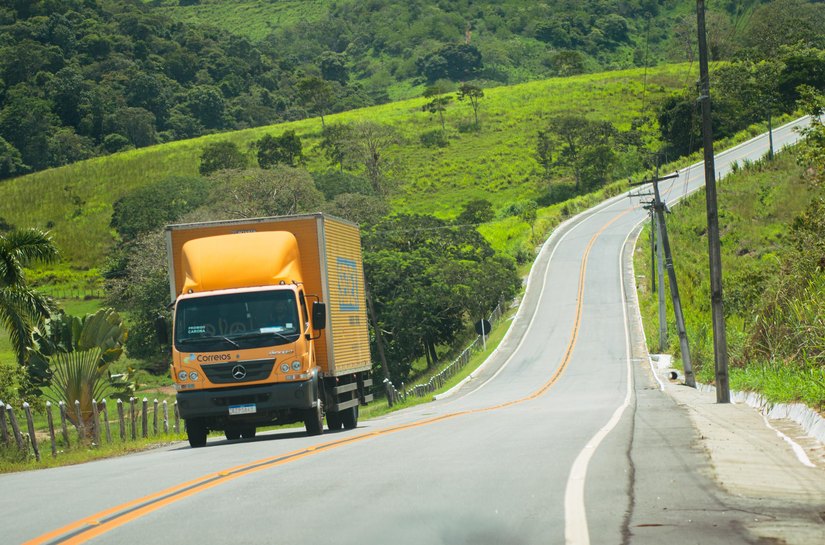 Governo de Alagoas publica decreto com comissão organizadora do concurso público do DER