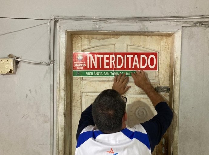 Vigilância Sanitária interdita mercadinho e panificação irregulares