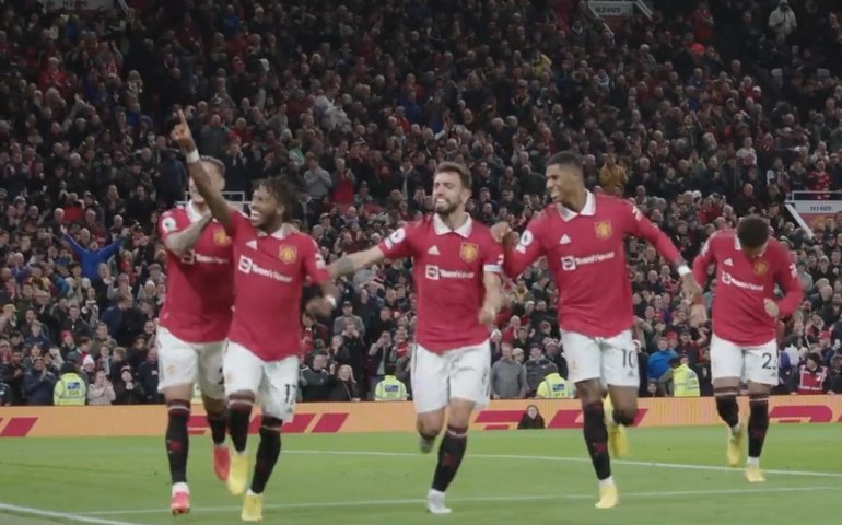 United volta a vencer no Inglês e cola no Newcastle de olho na Liga dos Campeões