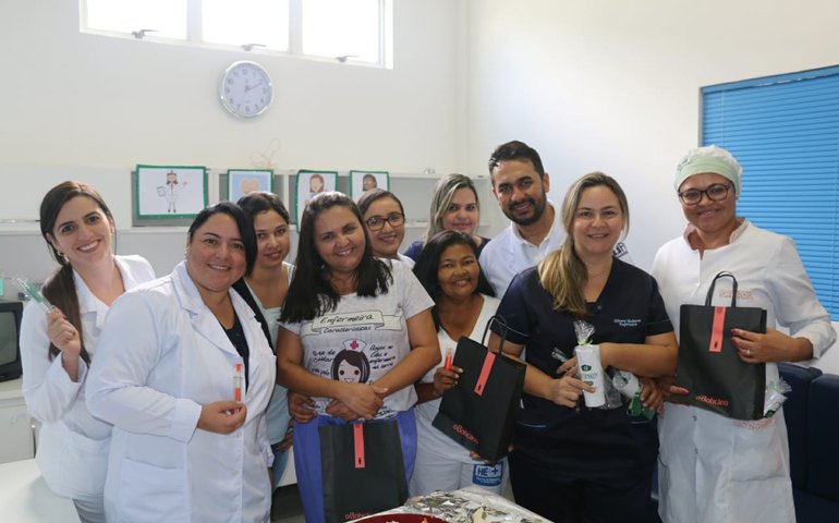 HE do Agreste comemora o Dia do Enfermeiro com ações e homenagens