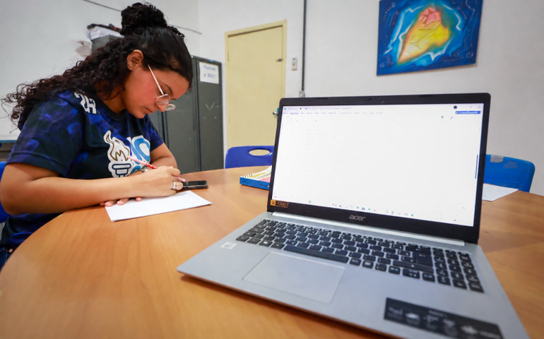 Mais de 3 mil estudantes da rede estadual participam da Olimpíada Alagoana de Química 2026