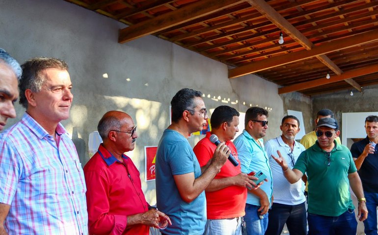 Ronaldo Medeiros lança Pedro Pereira para prefeito de Pariconha