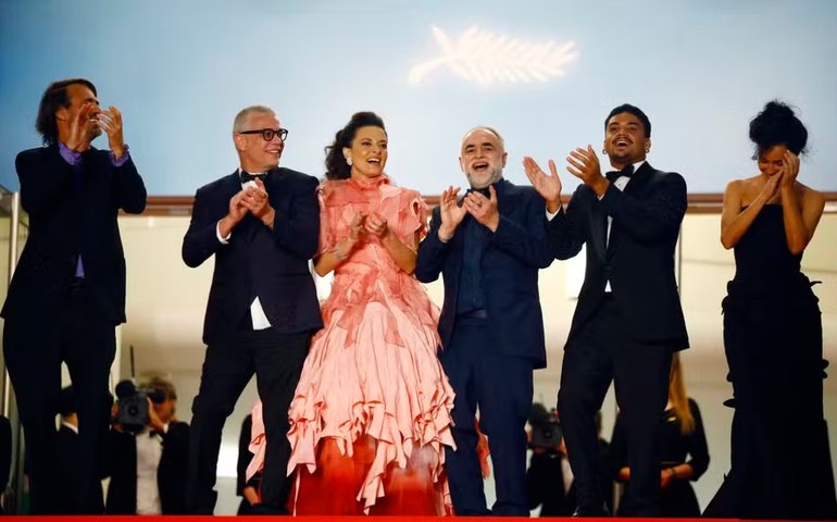 'Motel Destino' chega ao Brasil após concorrer em Cannes