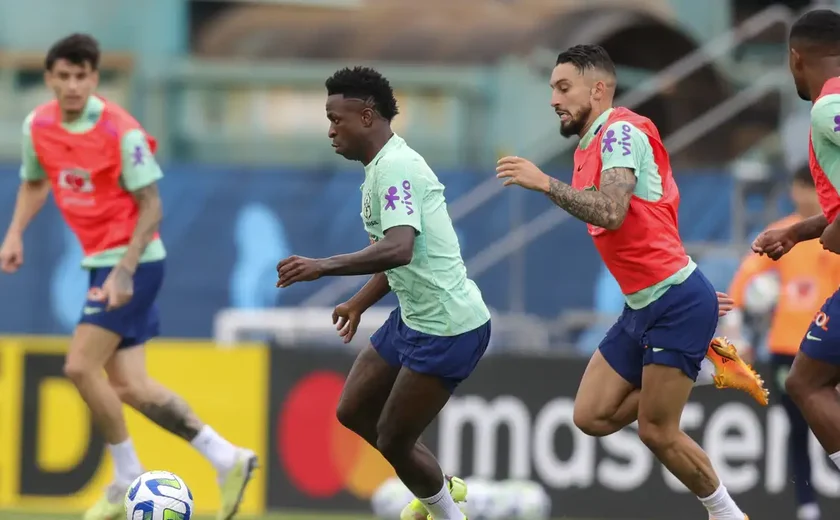 Brasil faz primeiro treino no CT do Palmeiras desfalcado de 4 jogadores e em clima de tensão