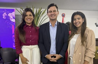 Prefeita Marcela Gomes prestigia lançamento da política pública Alagoas Lilás pelo governo do Estado