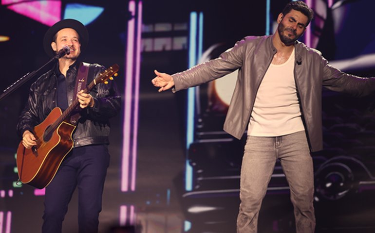 Israel e Rodolffo realizam feito inédito ao gravar dois DVDs na mesma semana em Goiânia