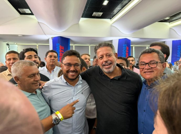 Em retribuição a emendas e ações, prefeito promove grande encontro político em Maribondo com Arthur, Amaral e Paulinho