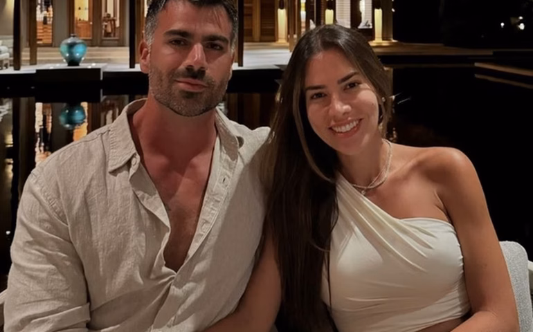 'Rodrigo não usa hormônios', diz mulher de ex-BBB internado após cirurgia para tratar de tumor na glandula adrenal; entenda a doença