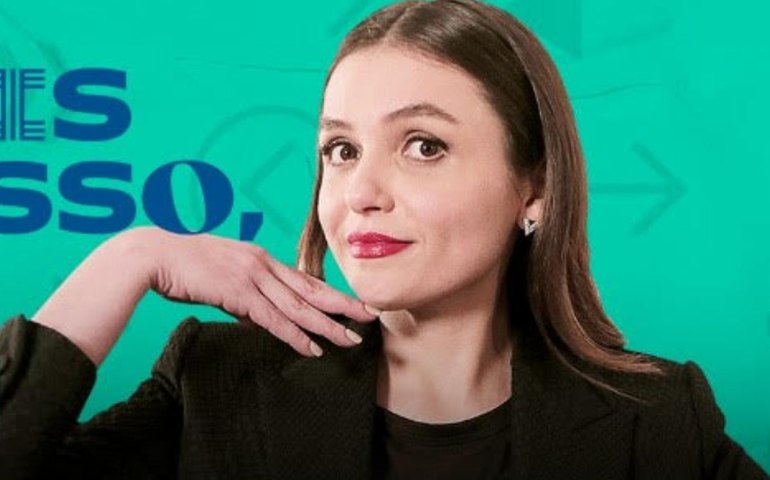 Em novo programa, Monica Iozzi mostra a importância de se falar sobre política