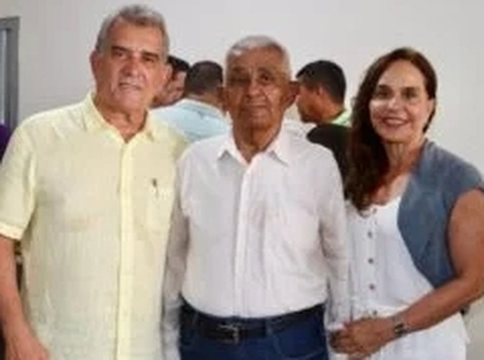 Prefeito Jorge Dantas faz reconhecimento especial a Pedro Lúcio Rocha