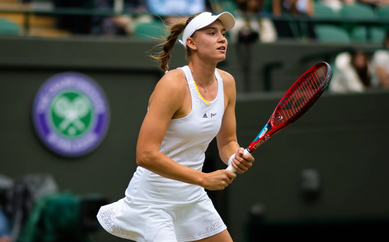 De virada, Elena Rybakina vence Ons Jabeur e conquista torneio de Wimbledon