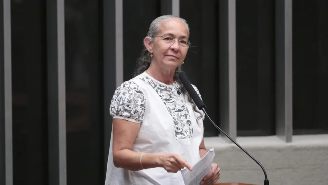 Em seu 1º discurso, HH cita 'a cínica oligarquia alagoana' ao falar em derrotas eleitorais no estado
