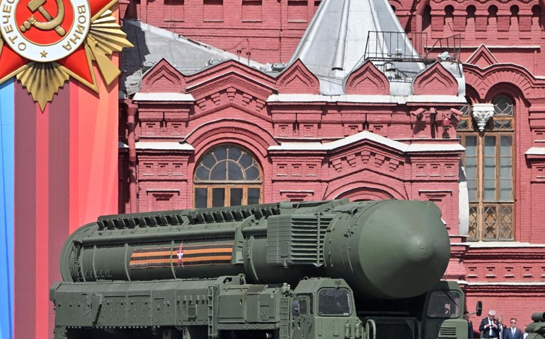 Preservar a verdade sobre o papel da URSS na libertação da Europa é fundamental, afirma eurodeputado