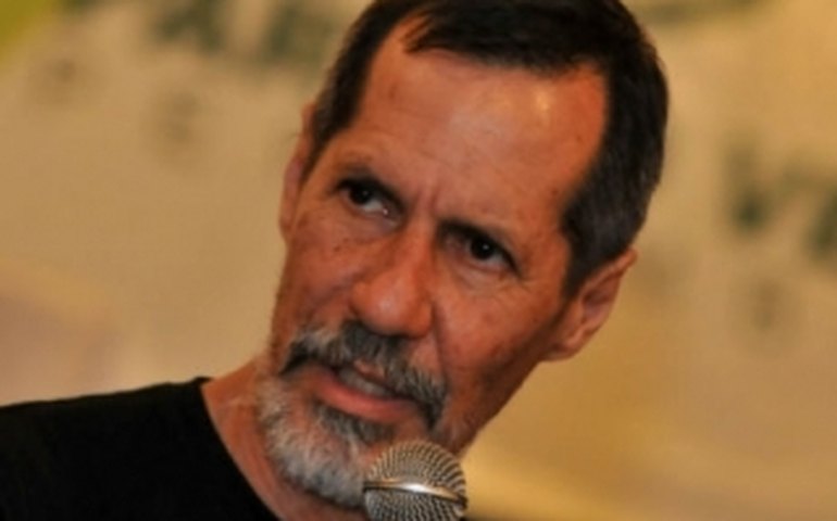 PV declara apoio a Aécio Neves no segundo turno das eleições