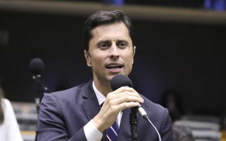 Comissão debate inclusão e combate ao capacitismo em seminário na Câmara