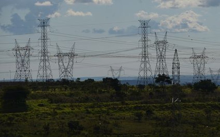 Aneel autoriza mais aumentos nas contas de luz