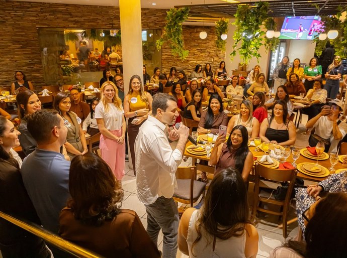 Em encontro com mulheres, Daniel Barbosa reforça compromissos com pautas femininas e de inclusão