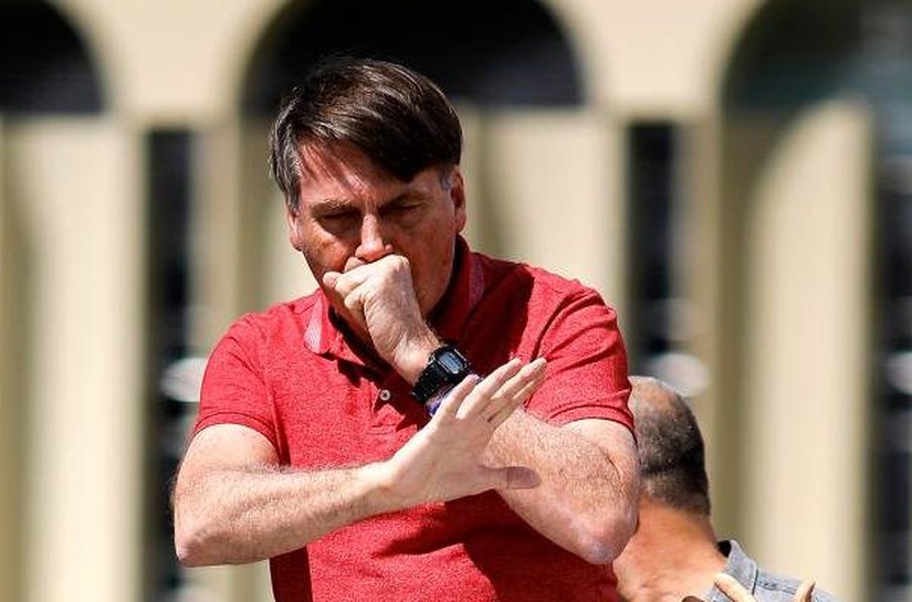 Como Bolsonaro fez brotar a “síndrome do vira lata” tão fácil, nos brasileiros?