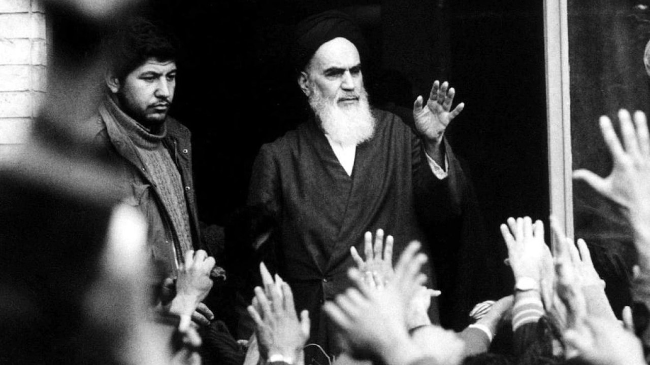 Salman Rushdie e a fátua que se tornou sua maldição