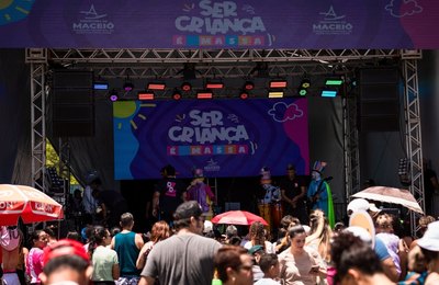 FMAC encerra programação do Mês das Crianças com alegria e diversão na Rua Aberta