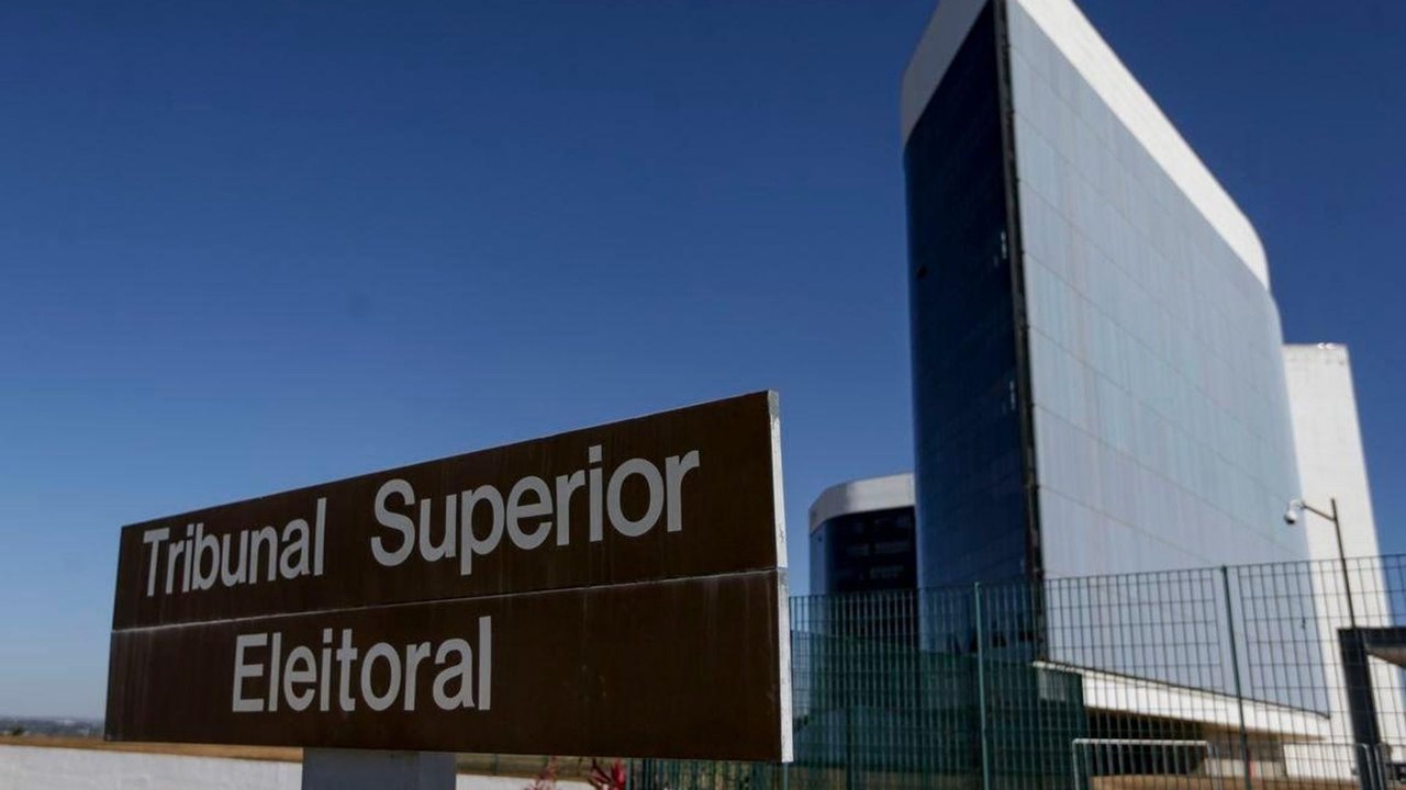 TSE cobra transparência da Meta sobre anúncios e conteúdos eleitorais