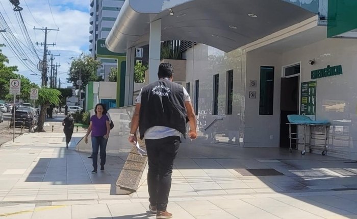 Hospital foi notificado pelo Procon Maceió