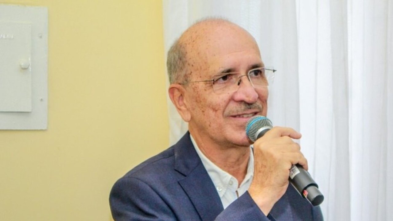 Prefeito Ronaldo Lopes amplia assistência à Santa Casa de Penedo para evitar fechamento da maternidade