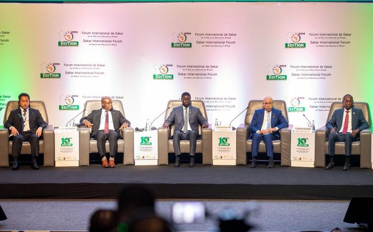 Líderes africanos pedem soberania e integração para superar terrorismo