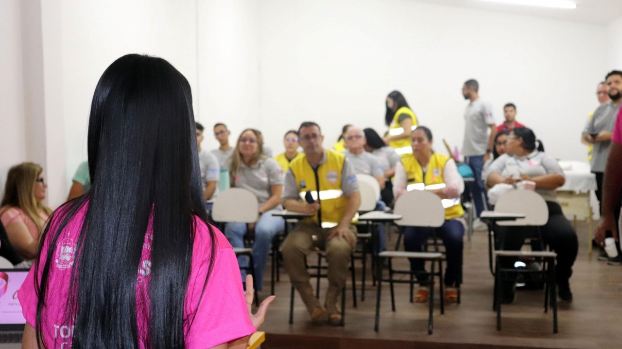 Seprev promove palestra sobre Outubro Rosa para colaboradores do Ronda no Bairro