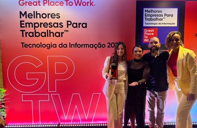 Tecnobank sobe 13 posições no ranking das melhores empresas de tecnologia do GPTW em 2025