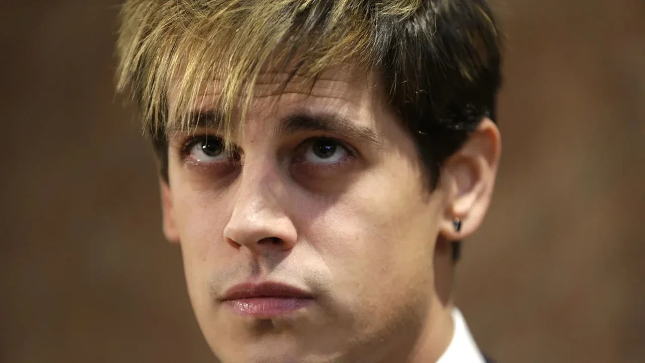Influenciador britânico relata brutalidade do ICE após deportação dos EUA
