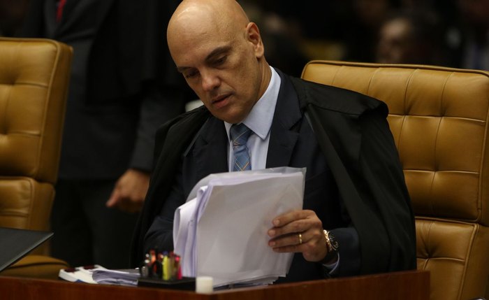 Moraes foi questionado por ter enviado representação criminal à PGR