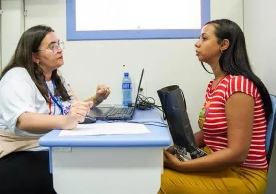 Curso com 120 vagas oferece contratação imediata para operador de Call Center em Maceió