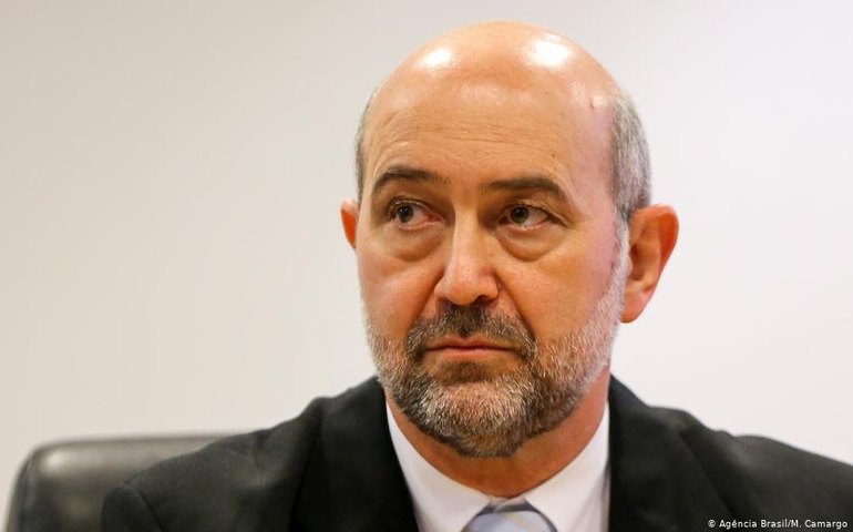 Governo Bolsonaro demite presidente do CNPq