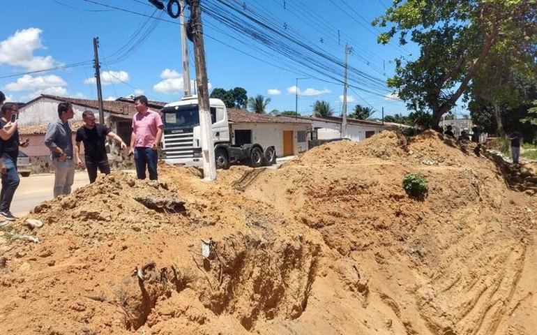 Casal retoma produção de água na Mata do Rolo com vazão reduzida