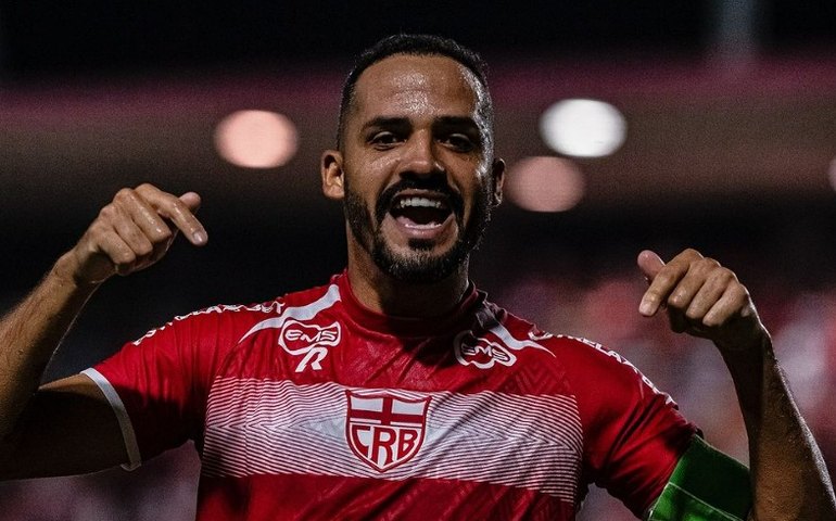 CRB avança com autoridade na Copa do Brasil após superar o Athletic por 2 a 0