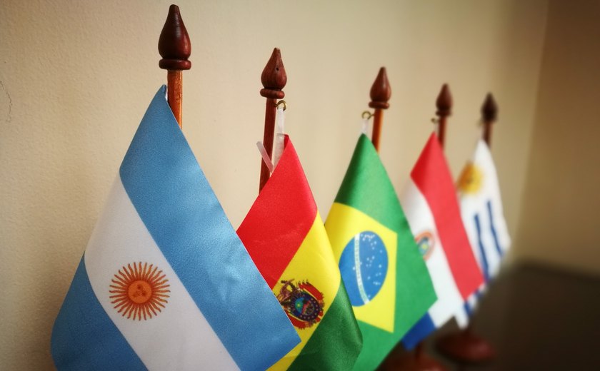 Uruguai defende que países do Mercosul evitem entrar em disputa entre EUA e China